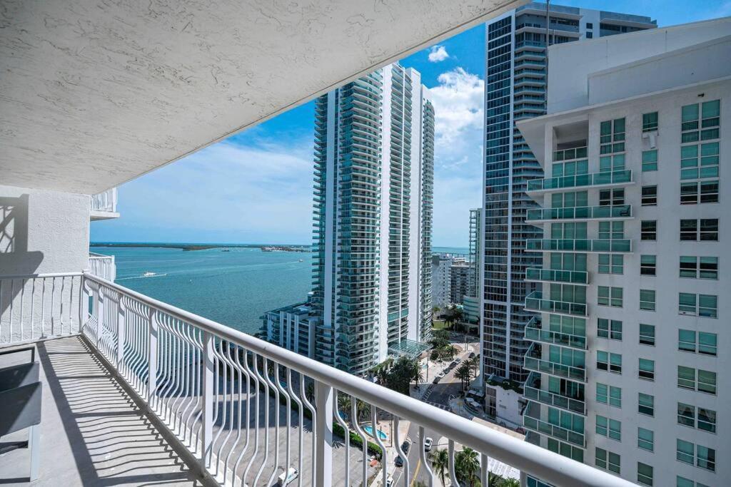 Luxurious 1 Bed Apartment In Brickell • Ocean View ميامي المظهر الخارجي الصورة